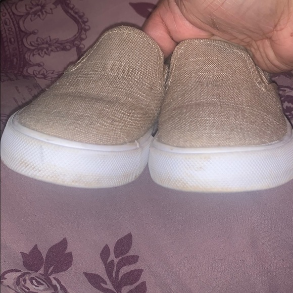 Cute summer slip on for toddlers 9 Crazy 8 - Picture 3 of 4